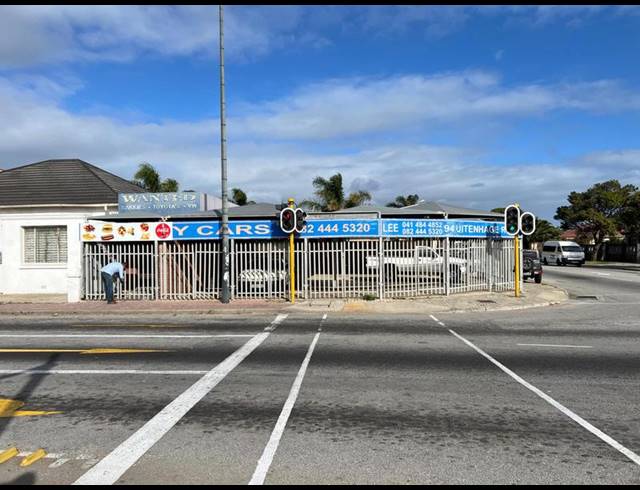 BUSINESS PROPERTY TO RENT IN SYDENHAM